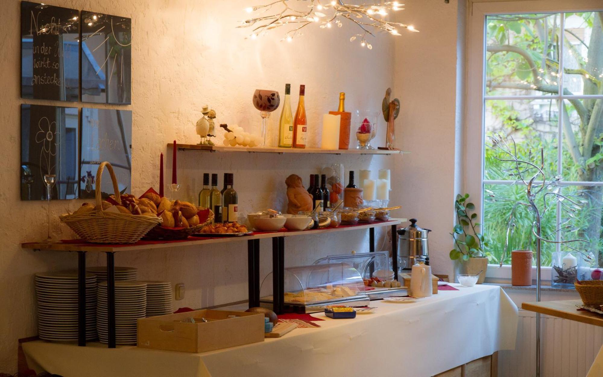 Weingut Weinstube Weinhotel Wolf Harxheim Luaran gambar